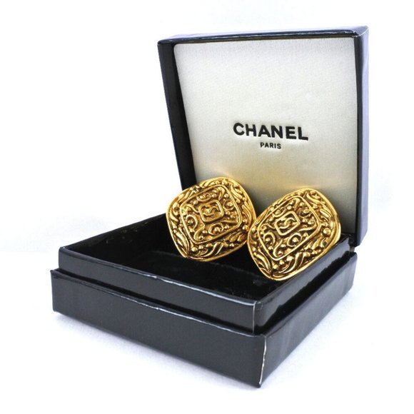 CHANEL Rhombus vintage COCO Mark Earring gold Plated Gold Women nishikino7 nishi - Picture 1 of 14
